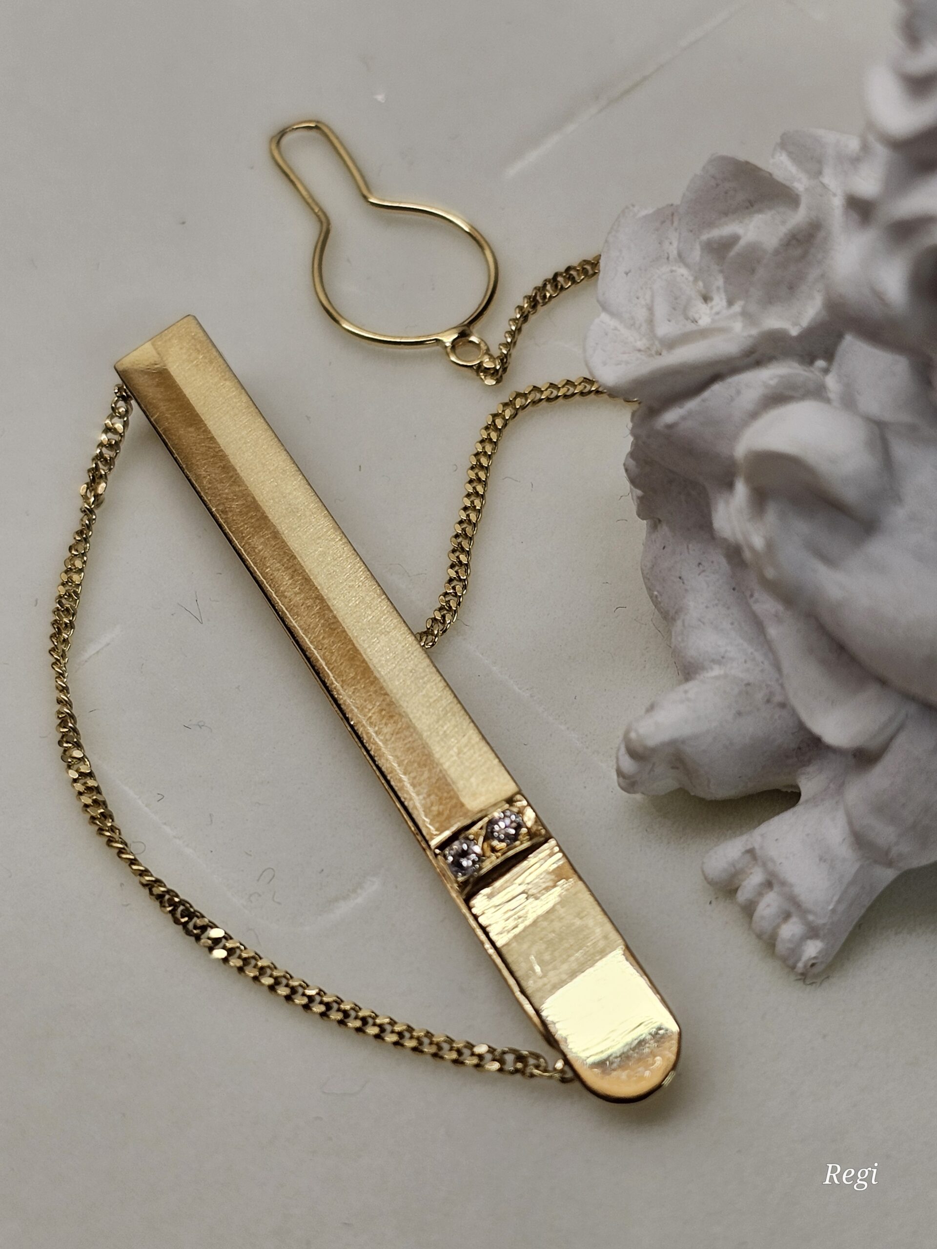 Krawattennadel Krawattenklammer Klemme 14 k Gold 585 Diamant Steinchen Knopflochkette Kette Kettchen Design Vintage elegant GB151 – Bild 2