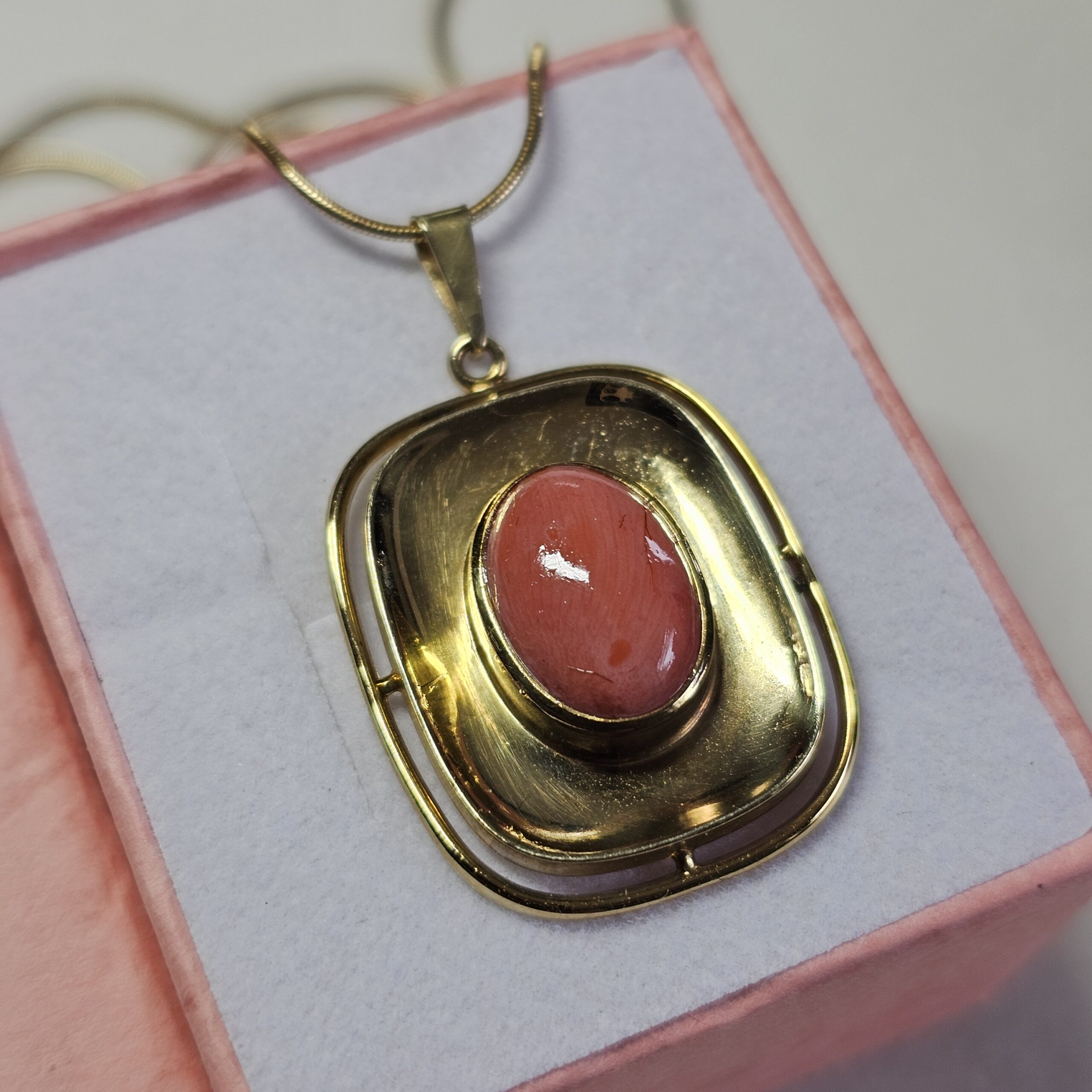 Nostalgischer Design Goldanhänger Anhänger ohne Kette Gold 333 Koralle Vintage Eleganz GAN146