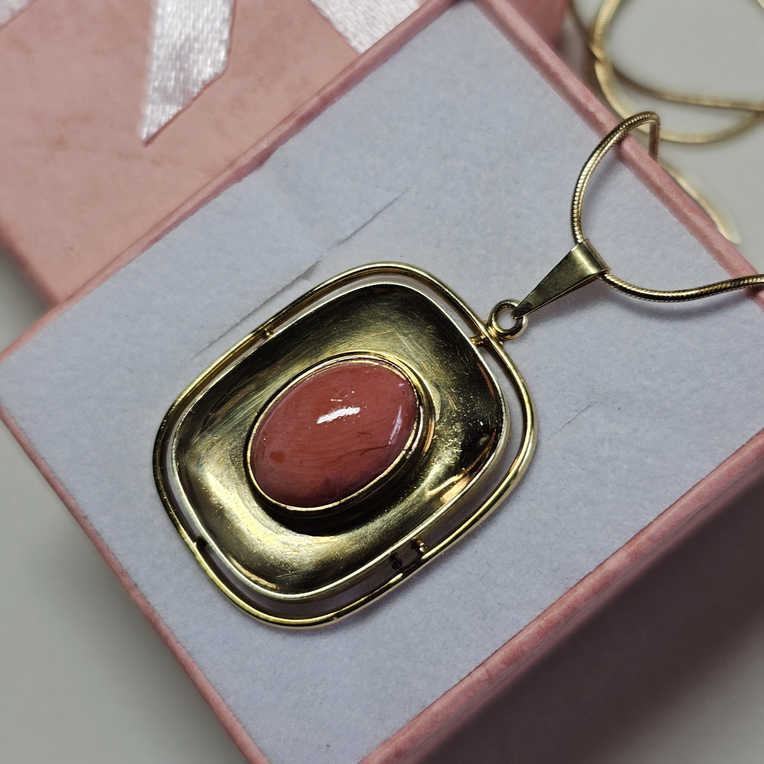 Nostalgischer Design Goldanhänger Anhänger ohne Kette Gold 333 Koralle Vintage Eleganz GAN146 – Bild 3