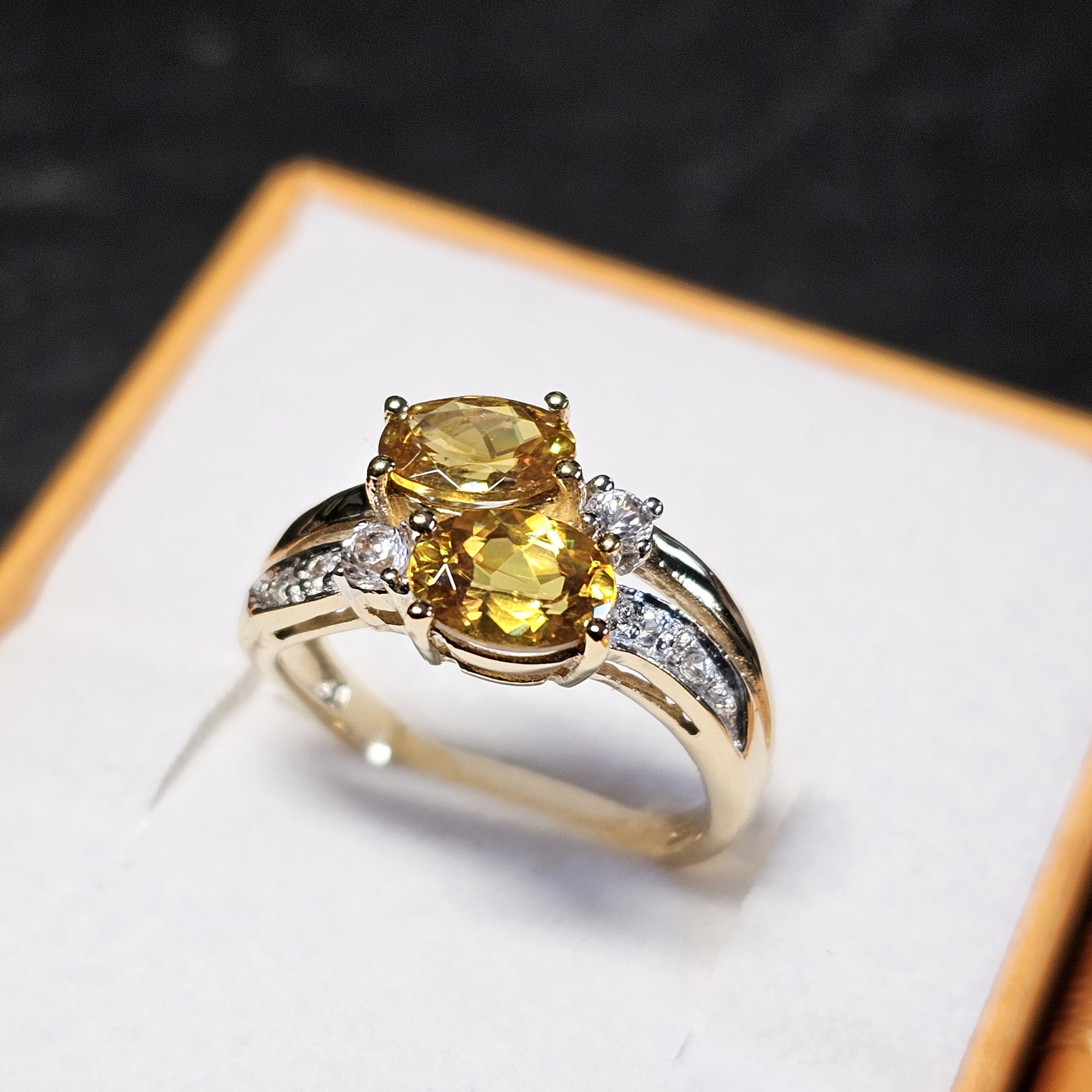 17 mm Nostalgischer Ring Gold 375 teilplatiniert Topas gelb & klar Vintage Design elegant selten rar GR395 – Bild 4