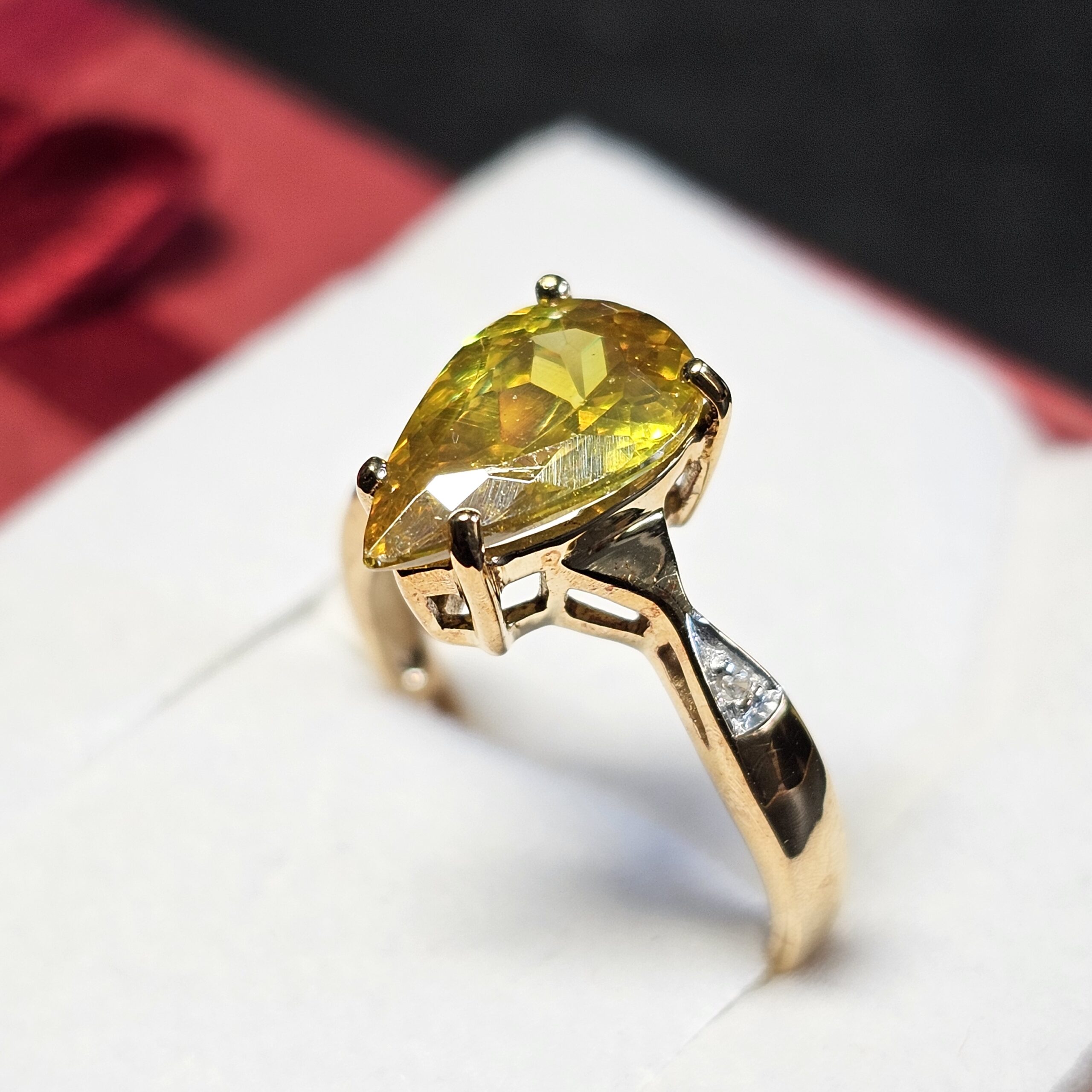 17,3 mm Nostalgischer Ring Gold 375 teilplatiniert Citrin & Kristallsteinchen klar Vintage elegant GR405