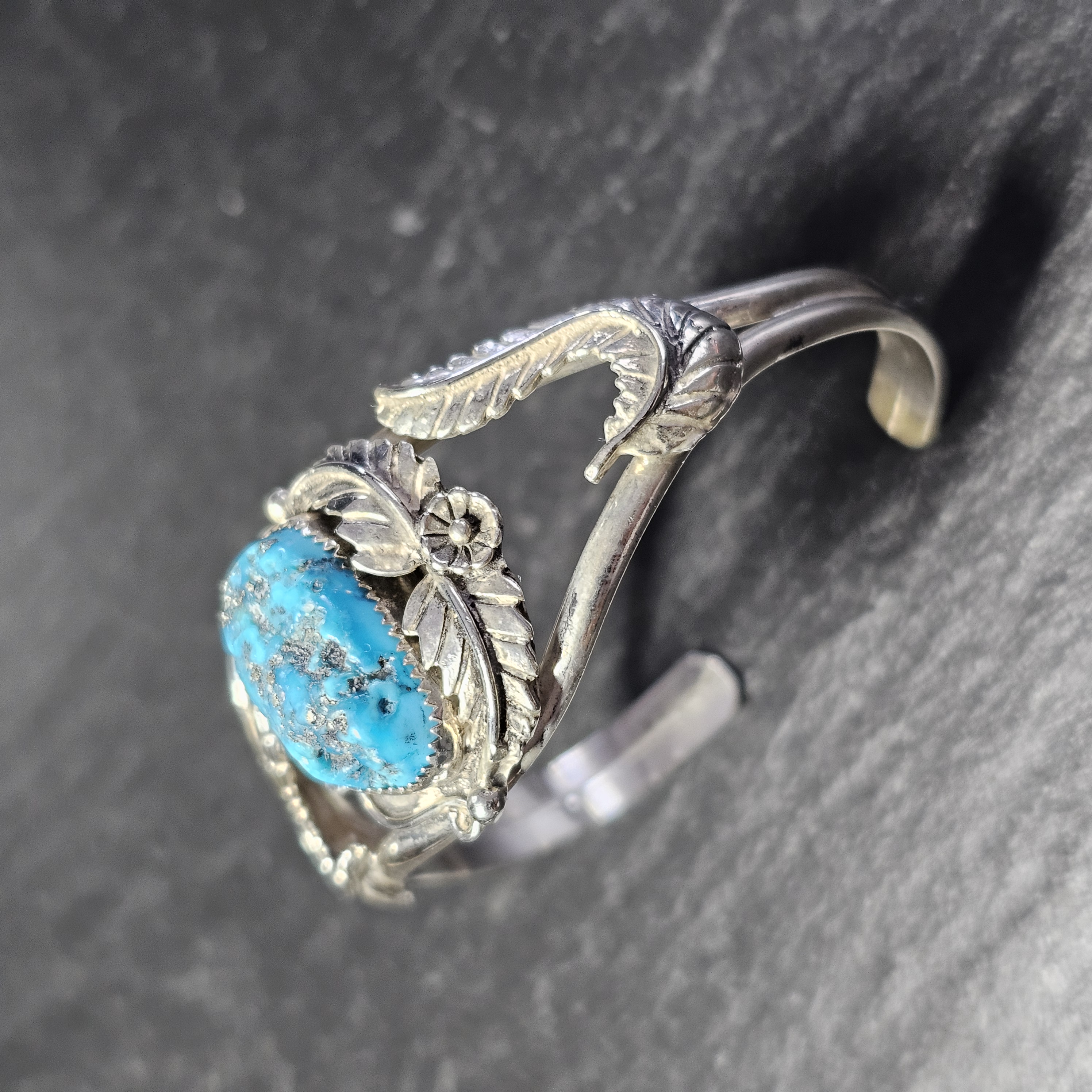 Armreif Armspange Indianerschmuck Silber Türkis Federn Silberschmiede Schmuck Unikat selten rar SA371 – Bild 3