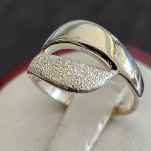 16,7 mm Ring Silber 925 teils diamantierter Schliff Vintage elegant stylisch schick SR1111