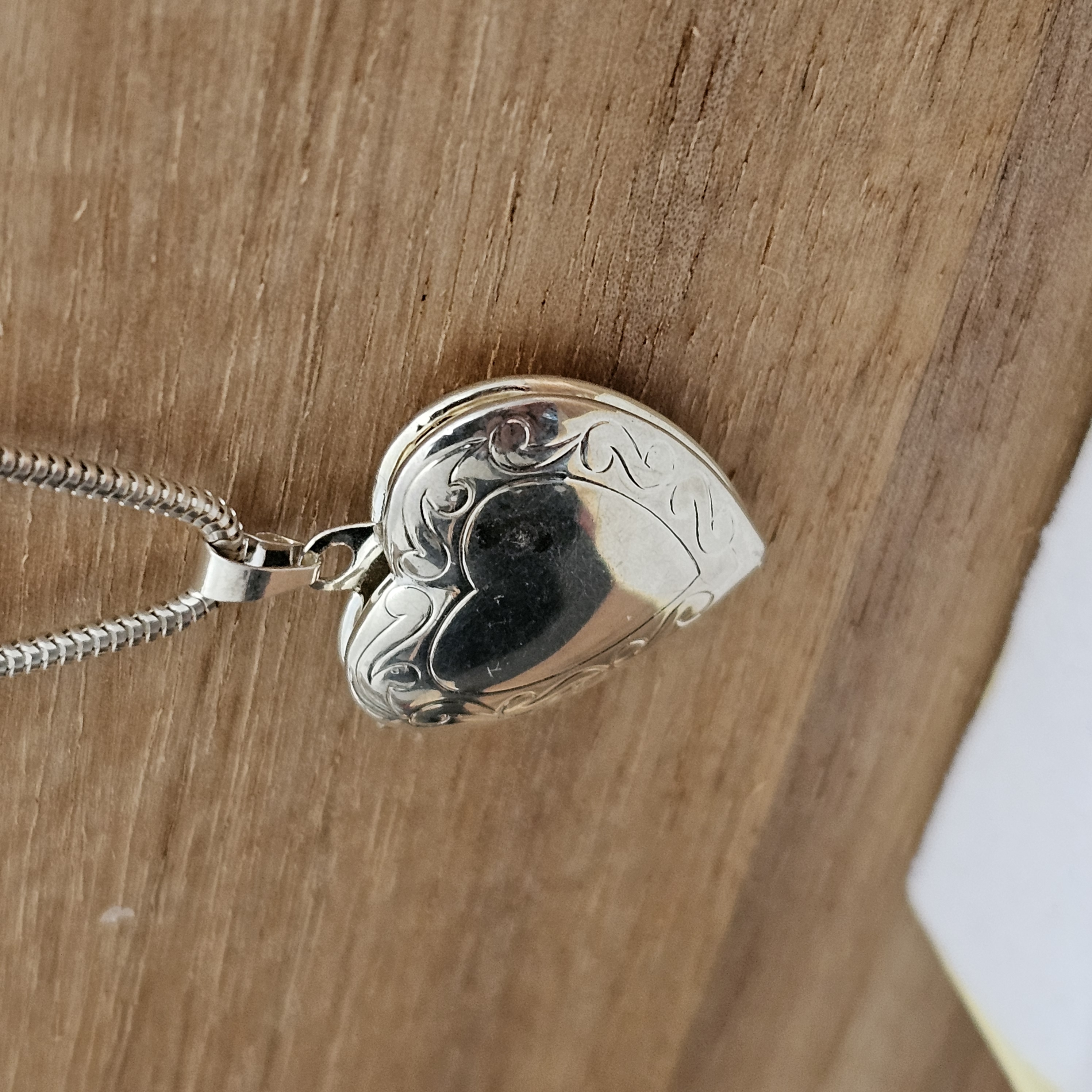 Nostalgischer Medaillon Vintage Anhänger Herz ohne Kette selten rar SKA1315