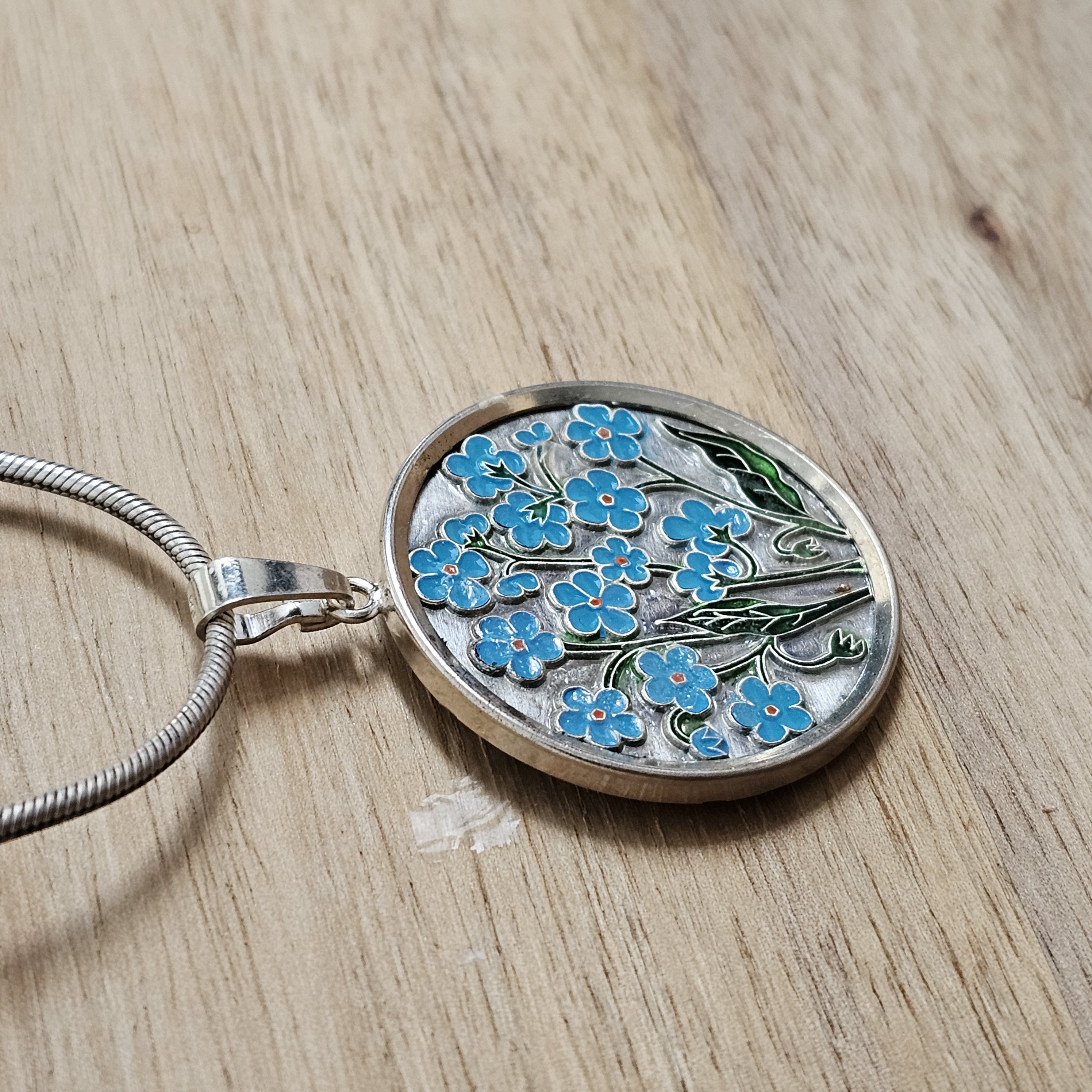 Anhänger Silberanhänger rund Blumen Blüten Vergissmeinnicht Silber 925 Emaille kunstvoll Vintage selten rar SKA1323