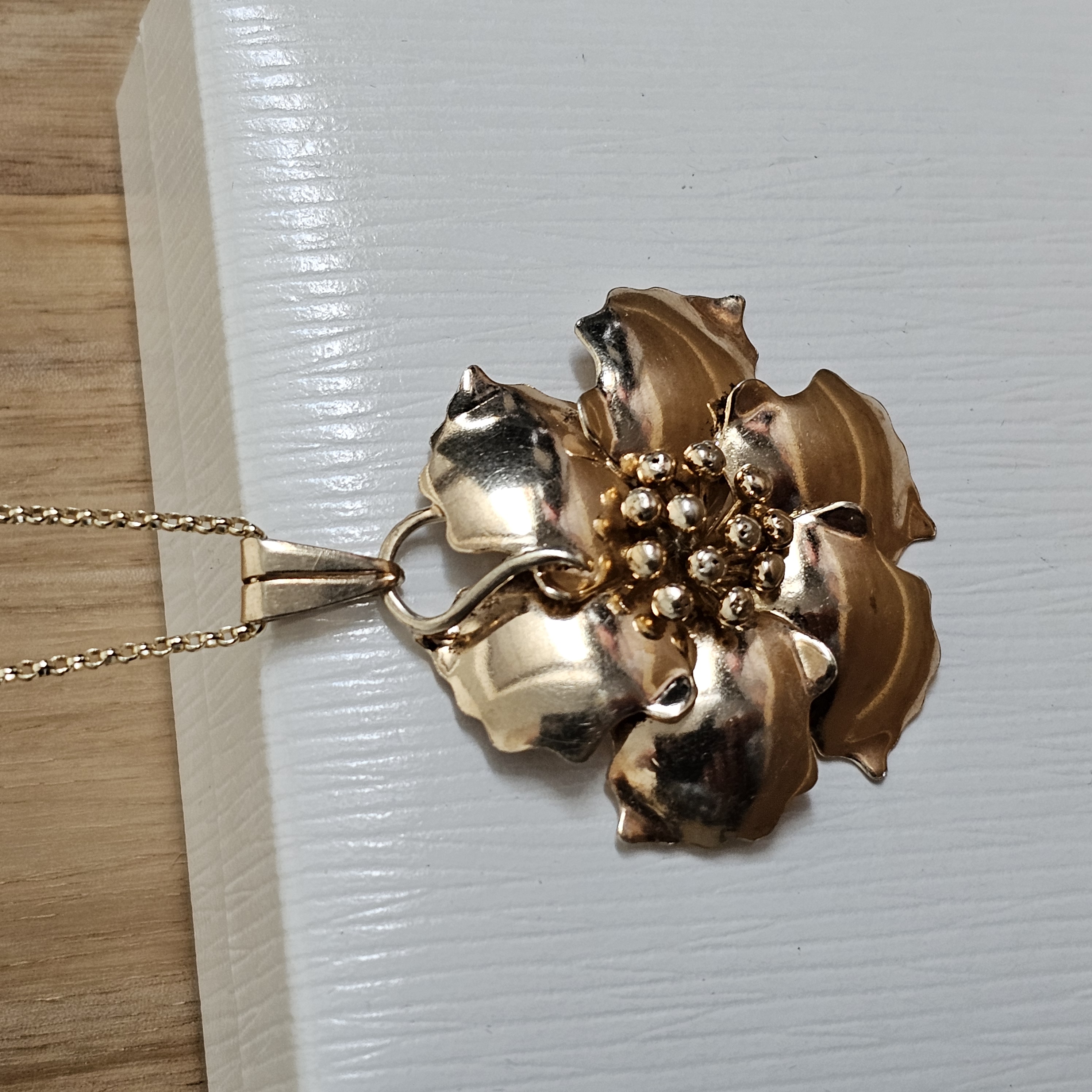 Nostalgische Blume Blüte Anhänger ohne Kette Silber 835 mit einem Hauch von Vergoldung Shabby Vintage elegant SKA1339