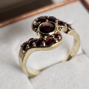 18,2 mm Nostalgischer Ring Silber 900 vergoldet böhmische Granat Steinchen Shabby Vintage elegant SR1591
