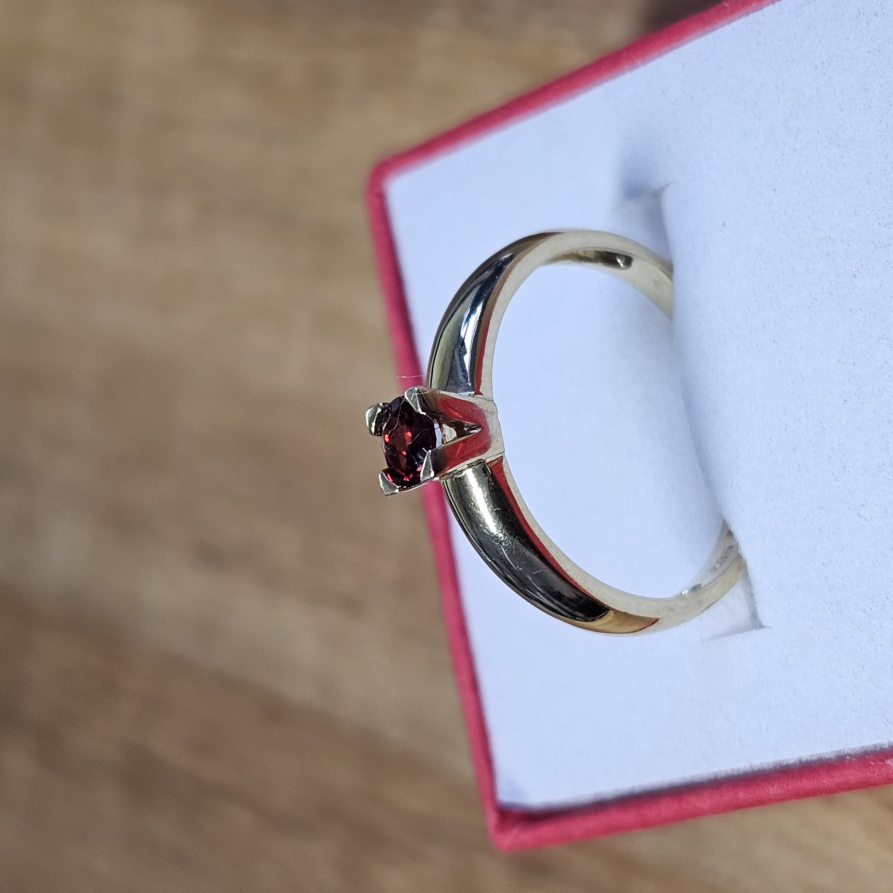 17 mm Goldring Ring Gold 585 Hessonit Granat Design schlicht Vintage Eleganz GR247