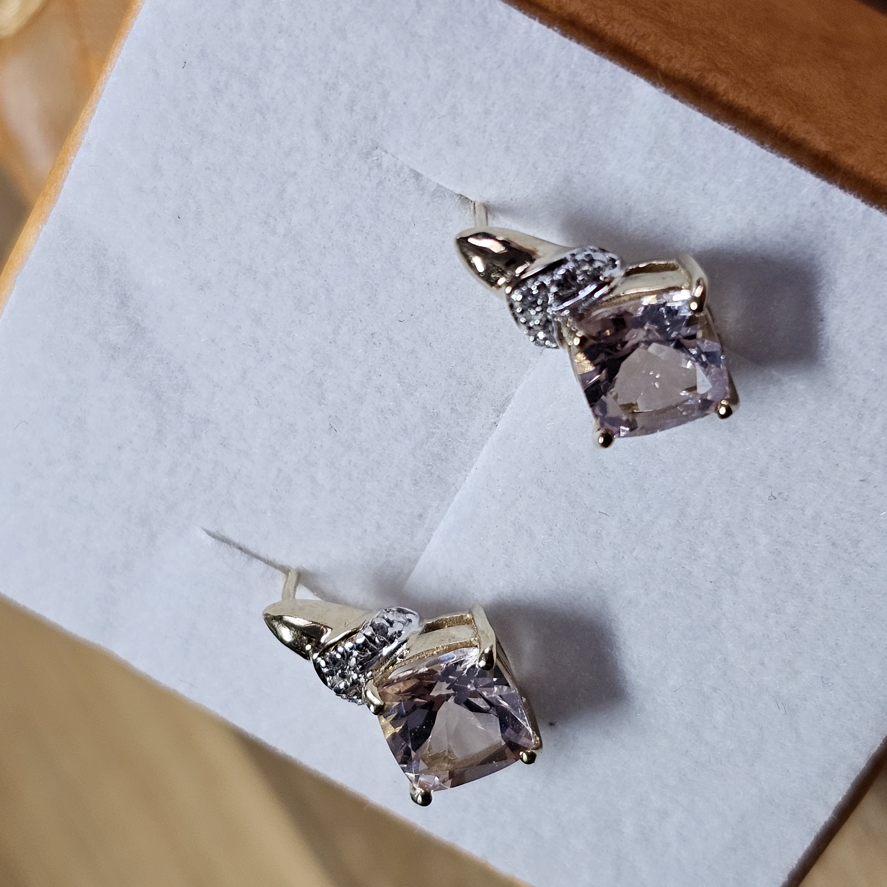 Ohrringe Ohrstecker Gold 375 teilplatiniert Bergkristall Kristallsteinchen Vintage Design elegant OR156