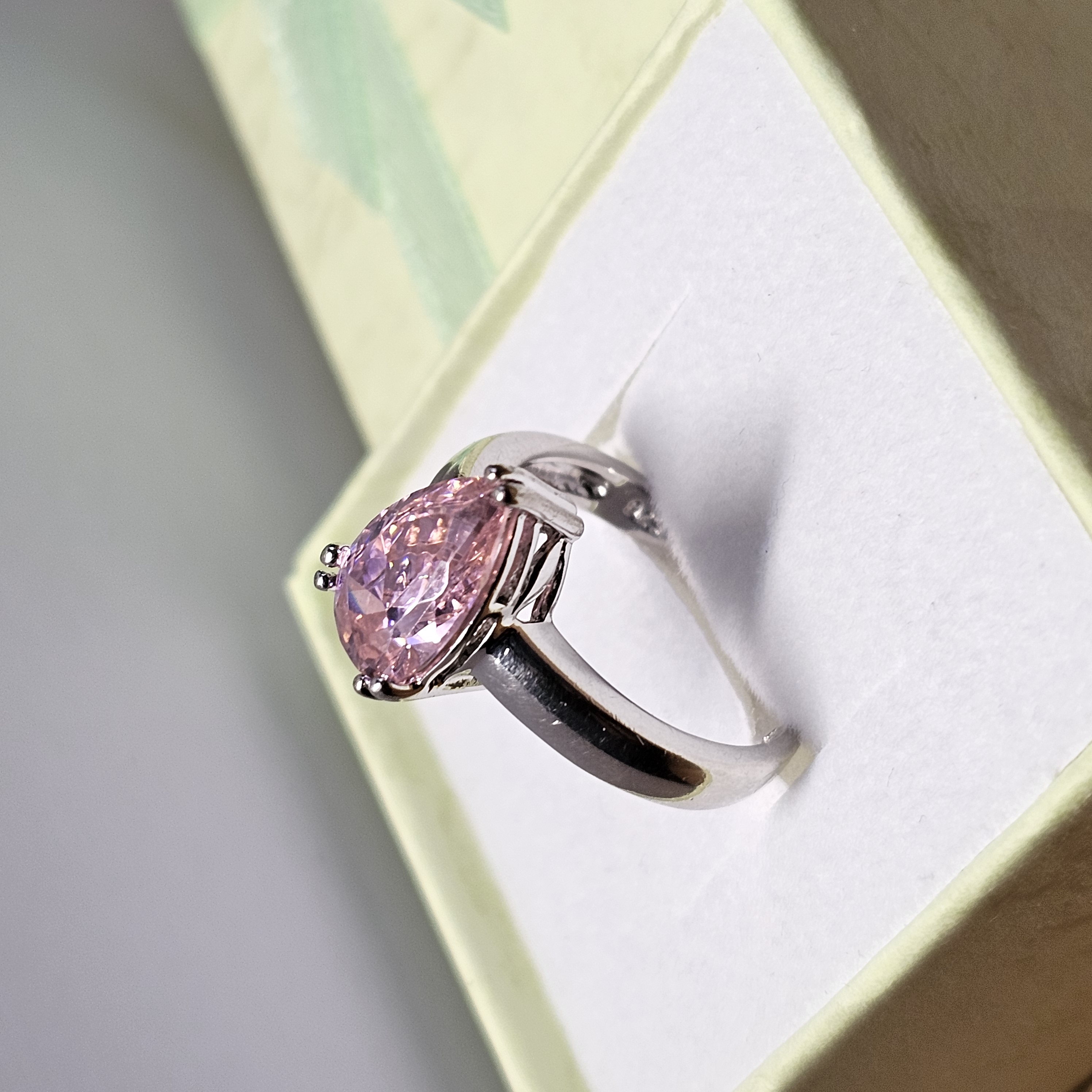 18 mm Silberring Ring Silber 925 Kristall Tropfenform rosa Design elegant SR1321