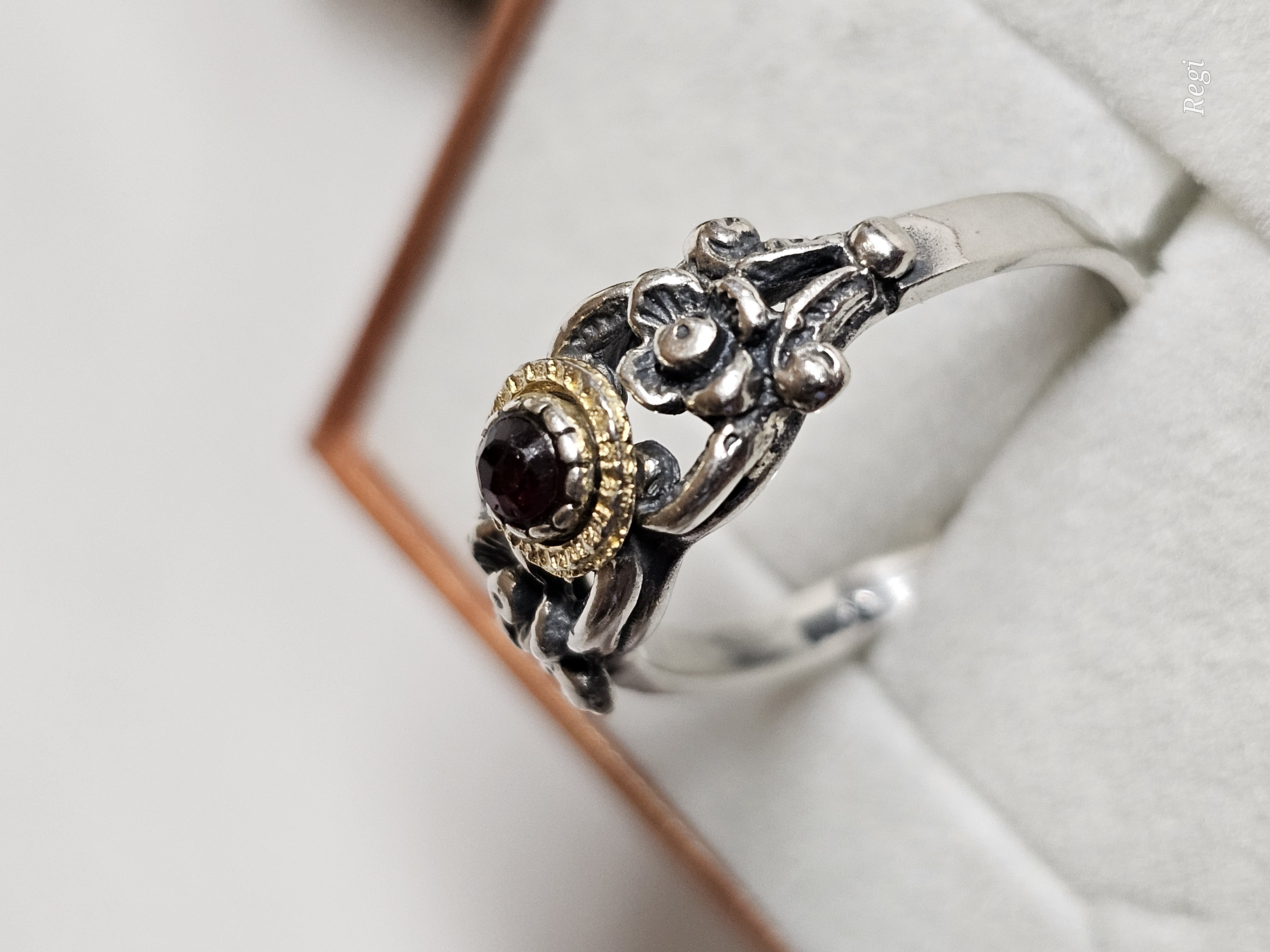 18,5 mm Nostalgischer Silberring Ring Silber 835 teilvergoldet Turmalin himbeerfarben Shabby Vintage kunstvoll selten rar SR1576 – Bild 3