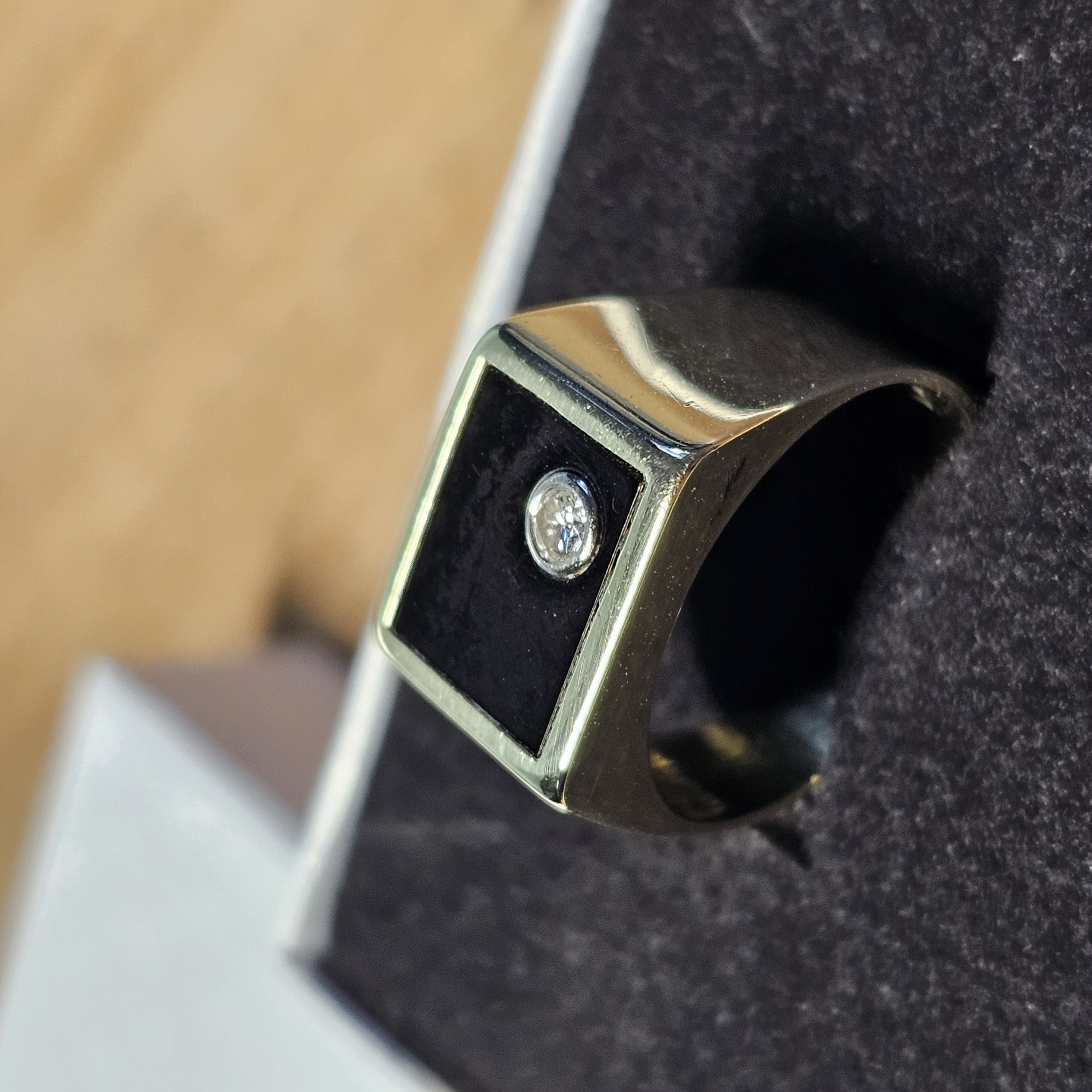 20,2 mm Eleganter Ring Siegelring Gold 585 Lagenstein Onyx schwarz Diamantsteinchen Vintage selten rar GR344