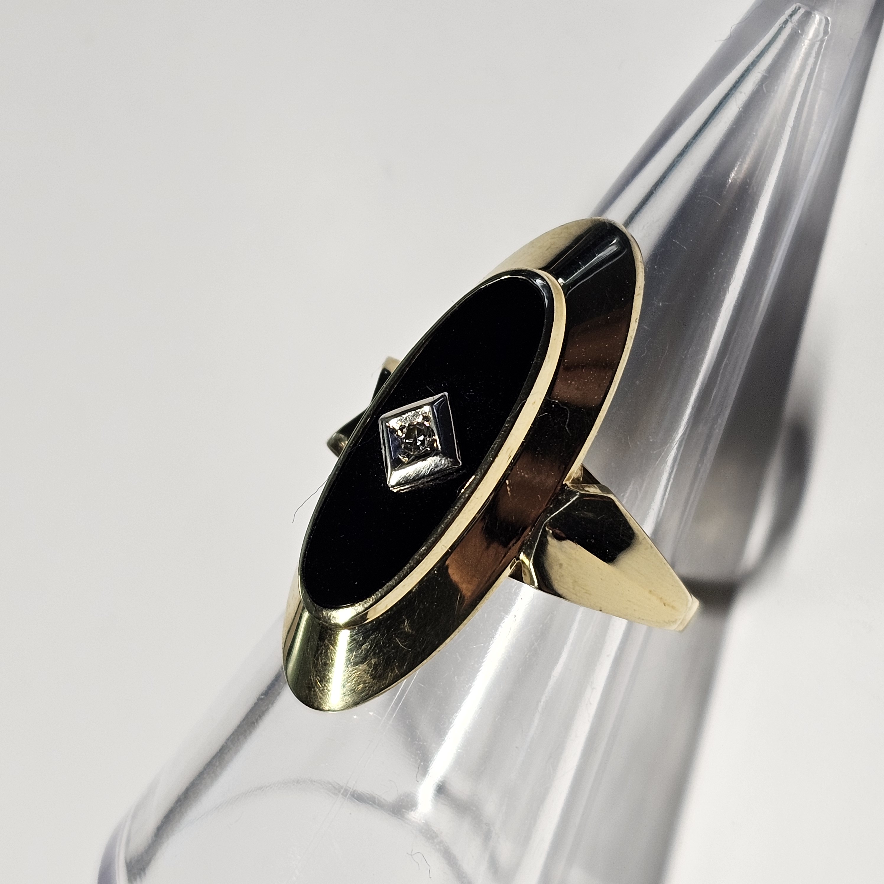 17,7 mm Eleganter Ring Schiffchenring Gold 585 Lagenstein Onyx schwarz kleinstes Diamantsteinchen Vintage Design elegant GR336