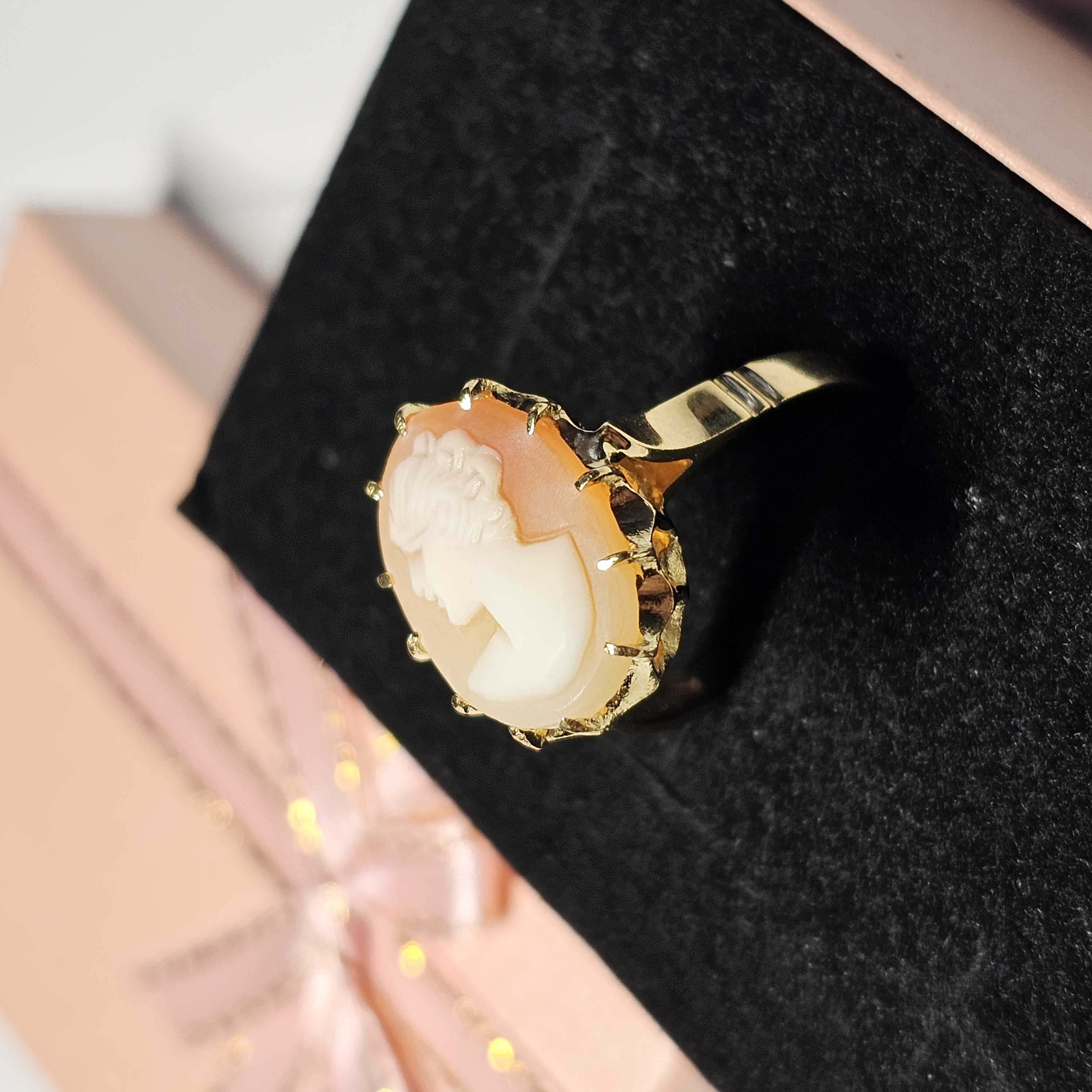 19 mm Eleganter nostalgischer Ring Gold 750 Kamee Gemme Shabby Vintage selten rar GR333