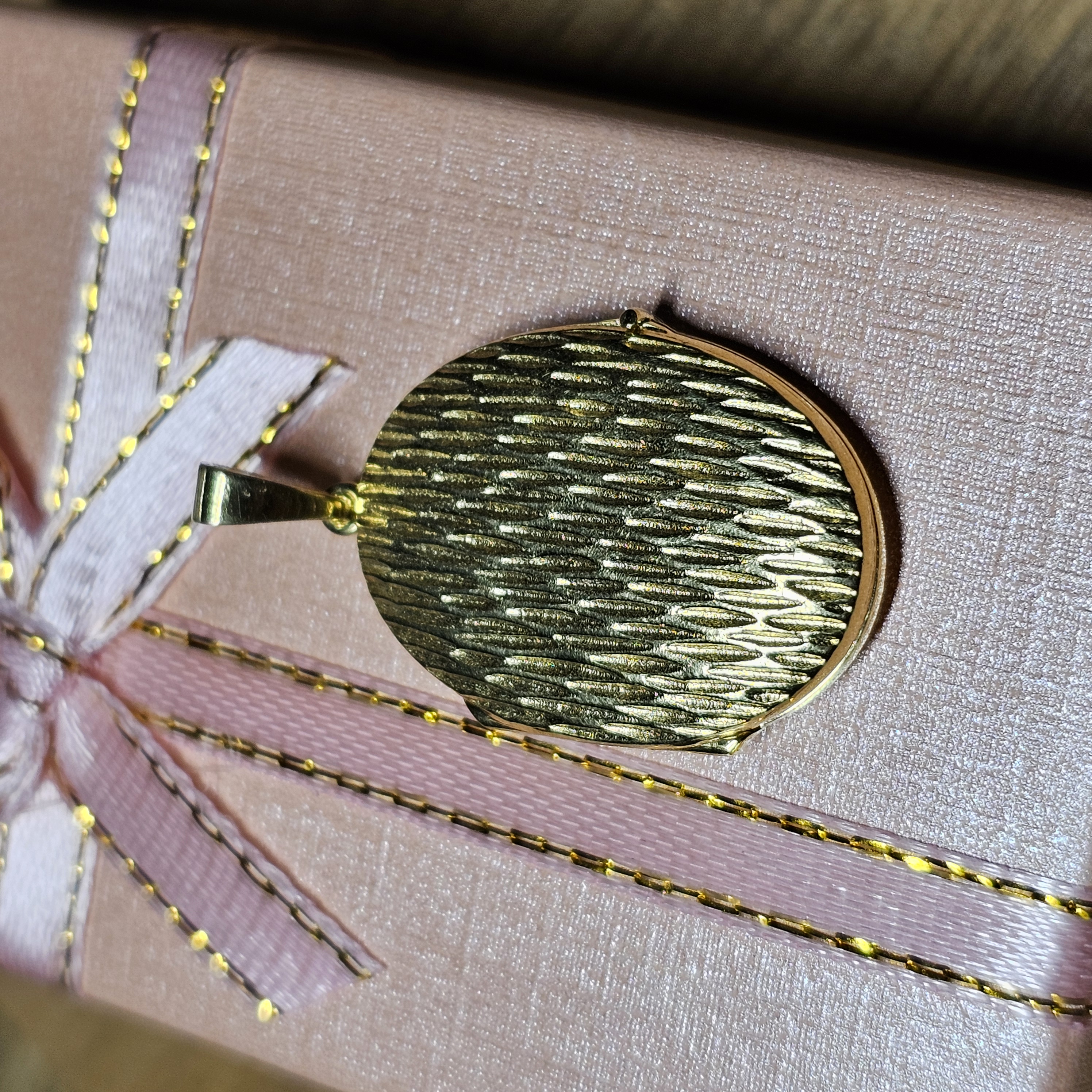 Nostalgisches Medaillon Anhänger ohne Kette Gold 585 Design Vintage elegant GAN258