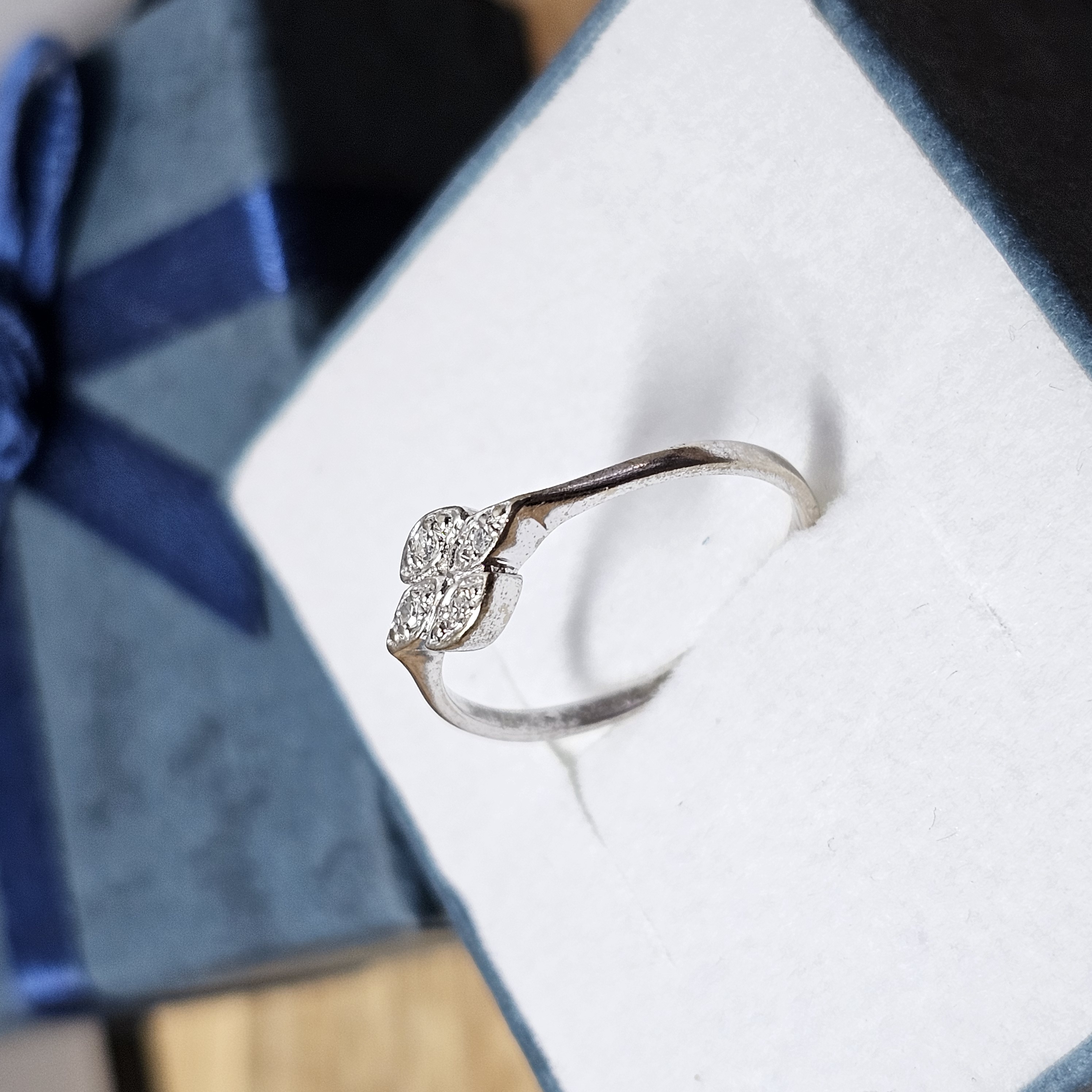 17,3 mm Ring Goldring Gold 333 Weißgold 4 Stck. Moissanite Vintage elegant GR354